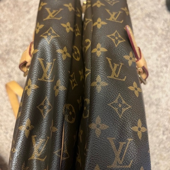 Saumur 30 - Picture 3 of 9